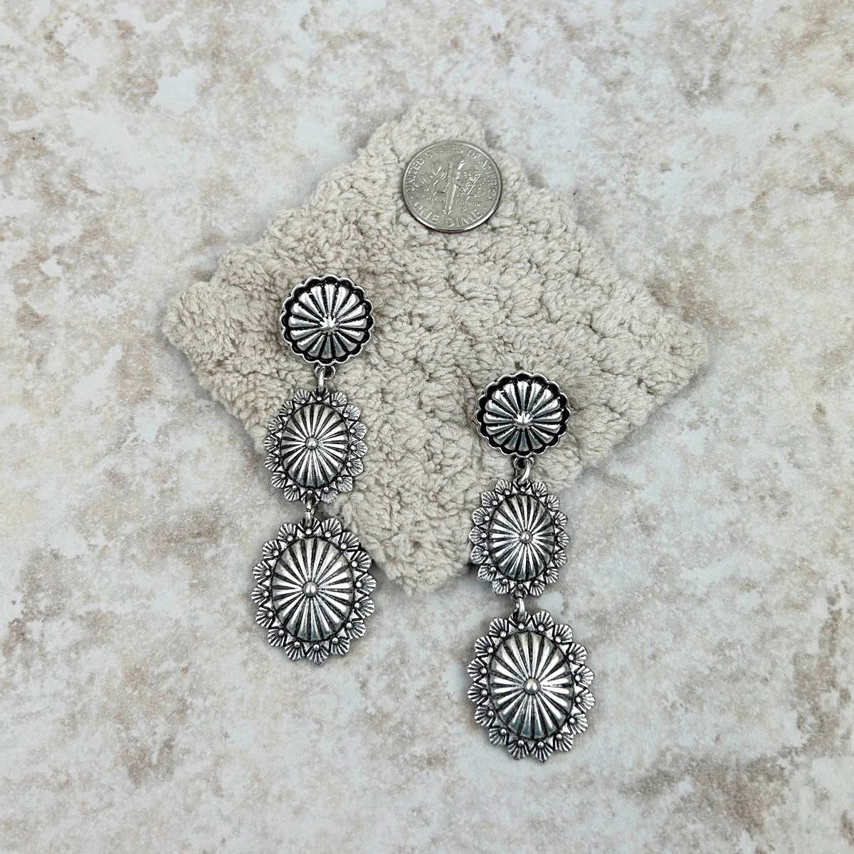 Western Elite Jewelry - Silver Flower Concho Dangle Earrings