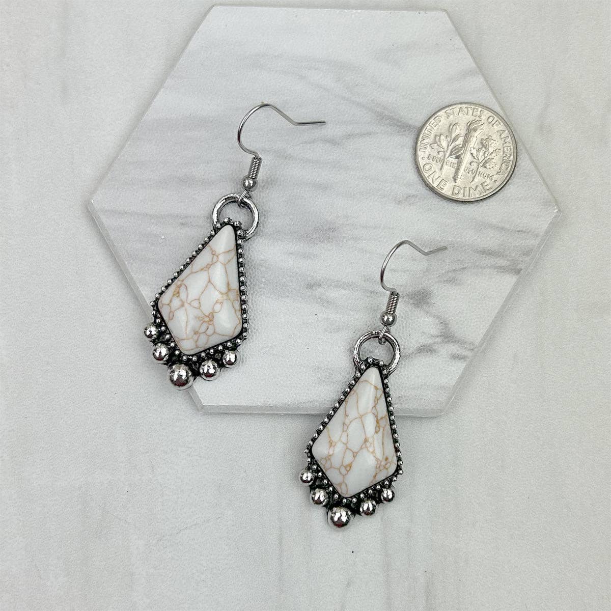 Western Elite Jewelry - ER231217-57                  Silver metal with blue turquoise stone kite shape Earrings