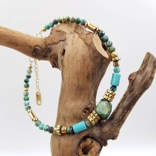 CHAKRA JEWELRY - Exquisite African Turquoise Bracelet