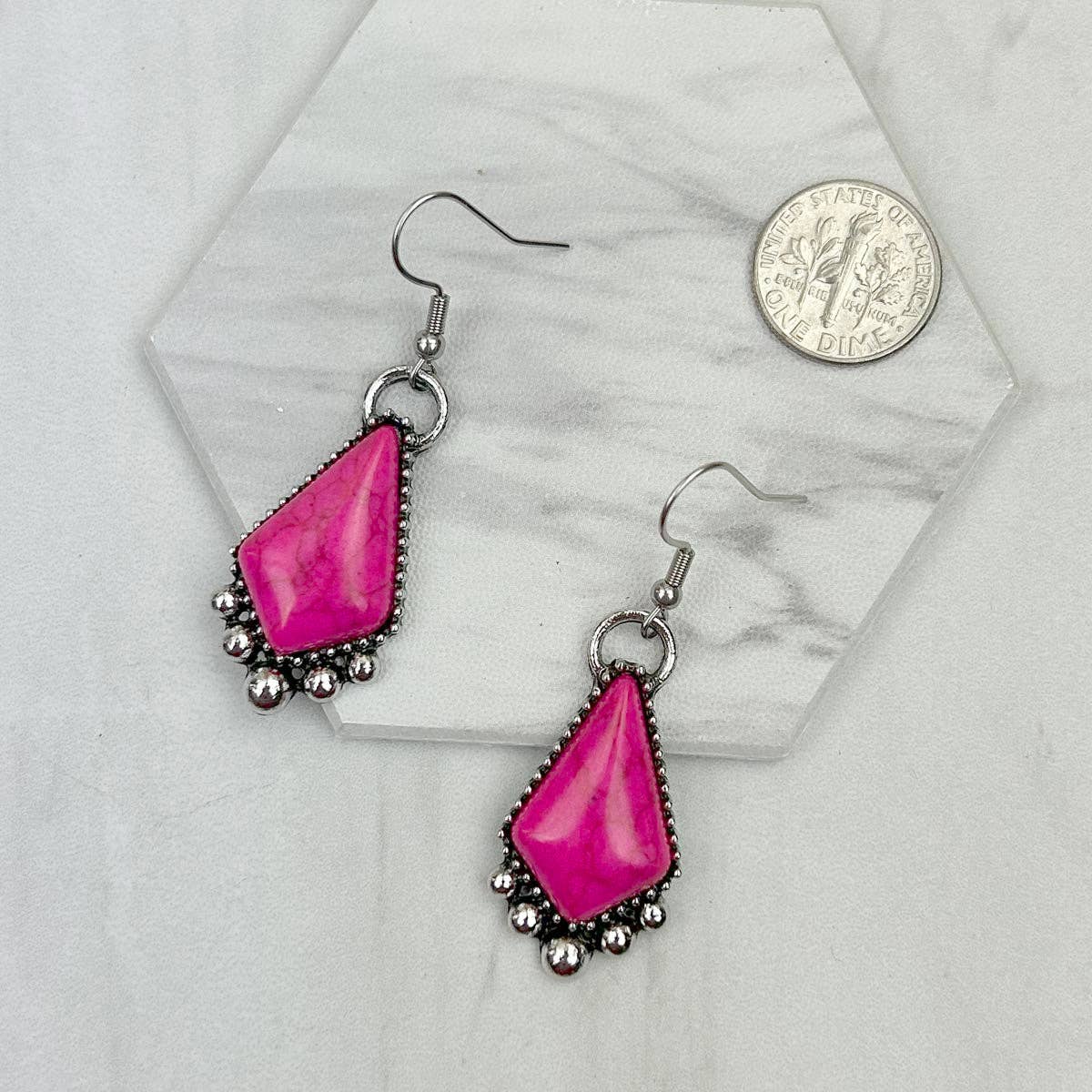 Western Elite Jewelry - ER231217-57                  Silver metal with blue turquoise stone kite shape Earrings