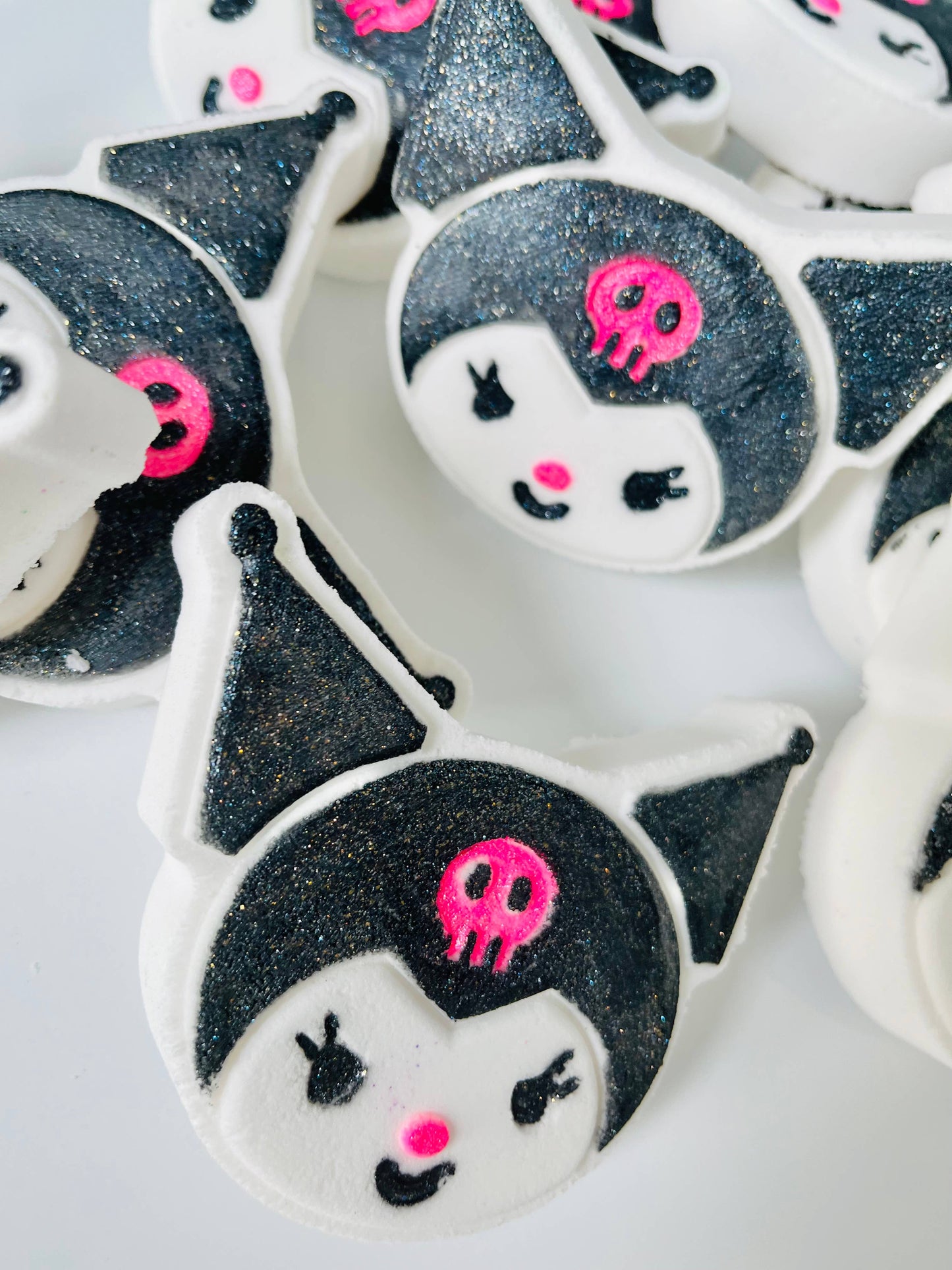 The Burlap Barn Company - Kawaii Character bath bomb