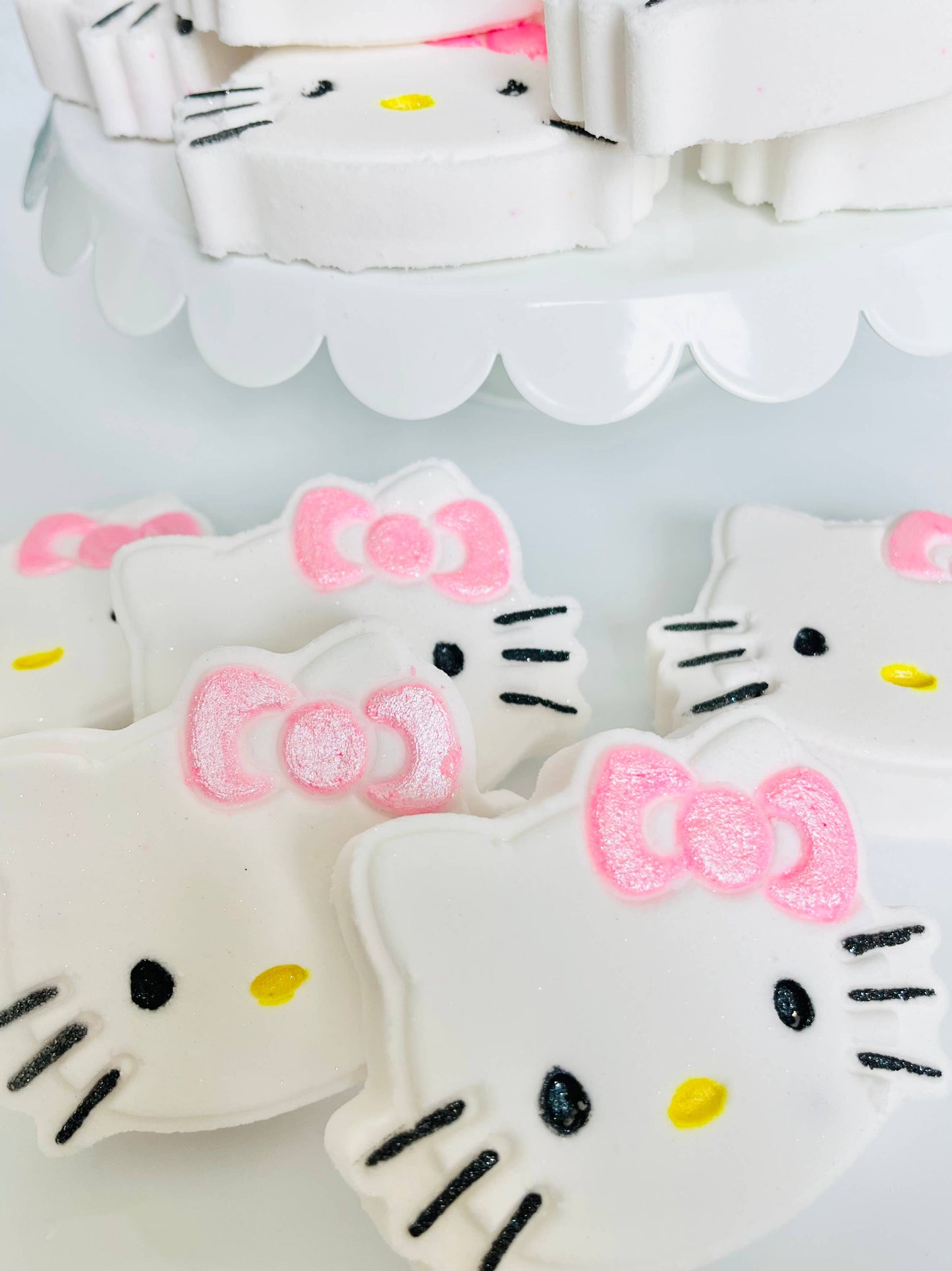 The Burlap Barn Company - Kitty Bath Bomb, Ms. Whiskers Bath Bomb