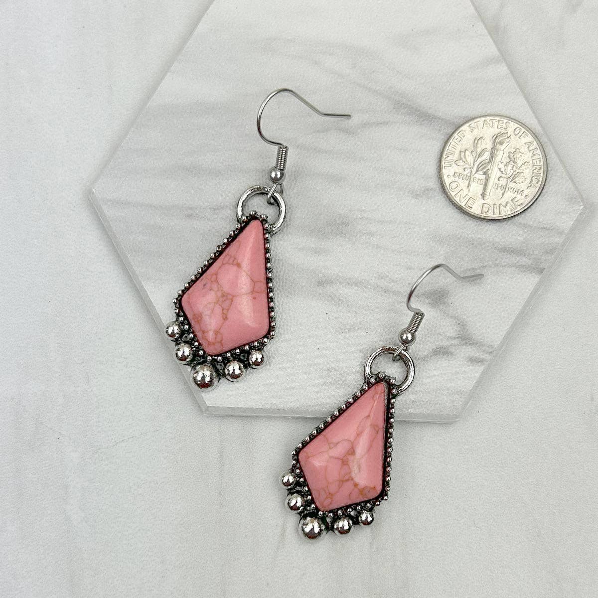 Western Elite Jewelry - ER231217-57                  Silver metal with blue turquoise stone kite shape Earrings