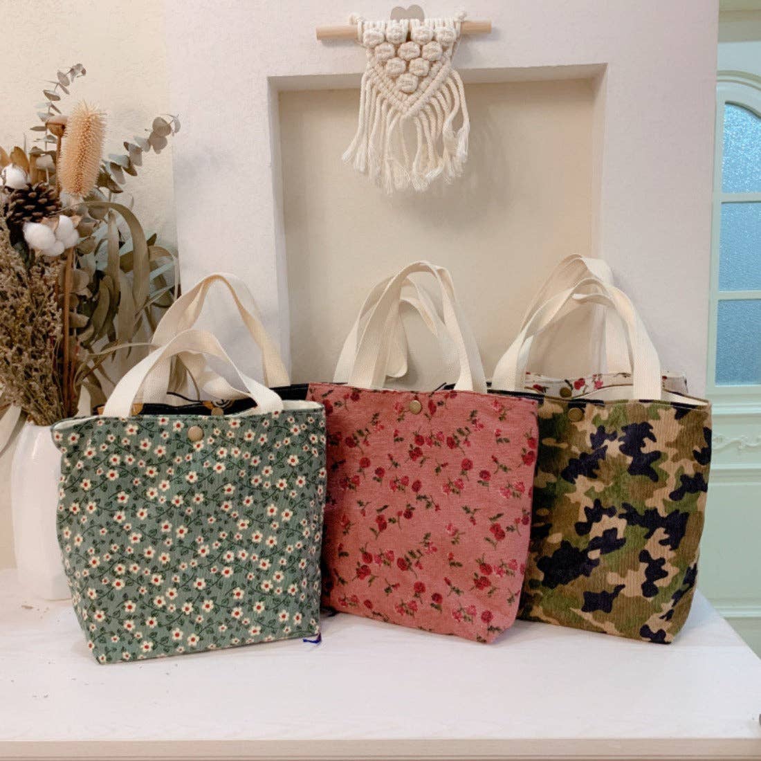 Funkyrel® Atzbranding Limited - Cosbai - Floral Corduroy Handbag