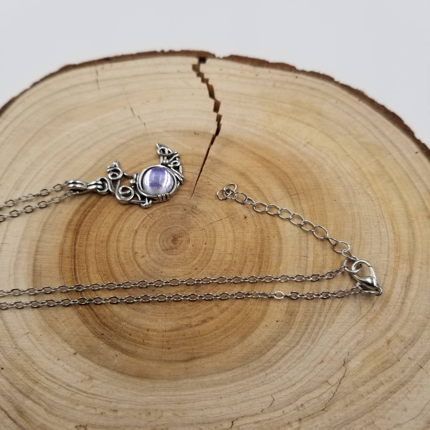 CHAKRA JEWELRY - Vintage Moonlight Stone Moon Necklace