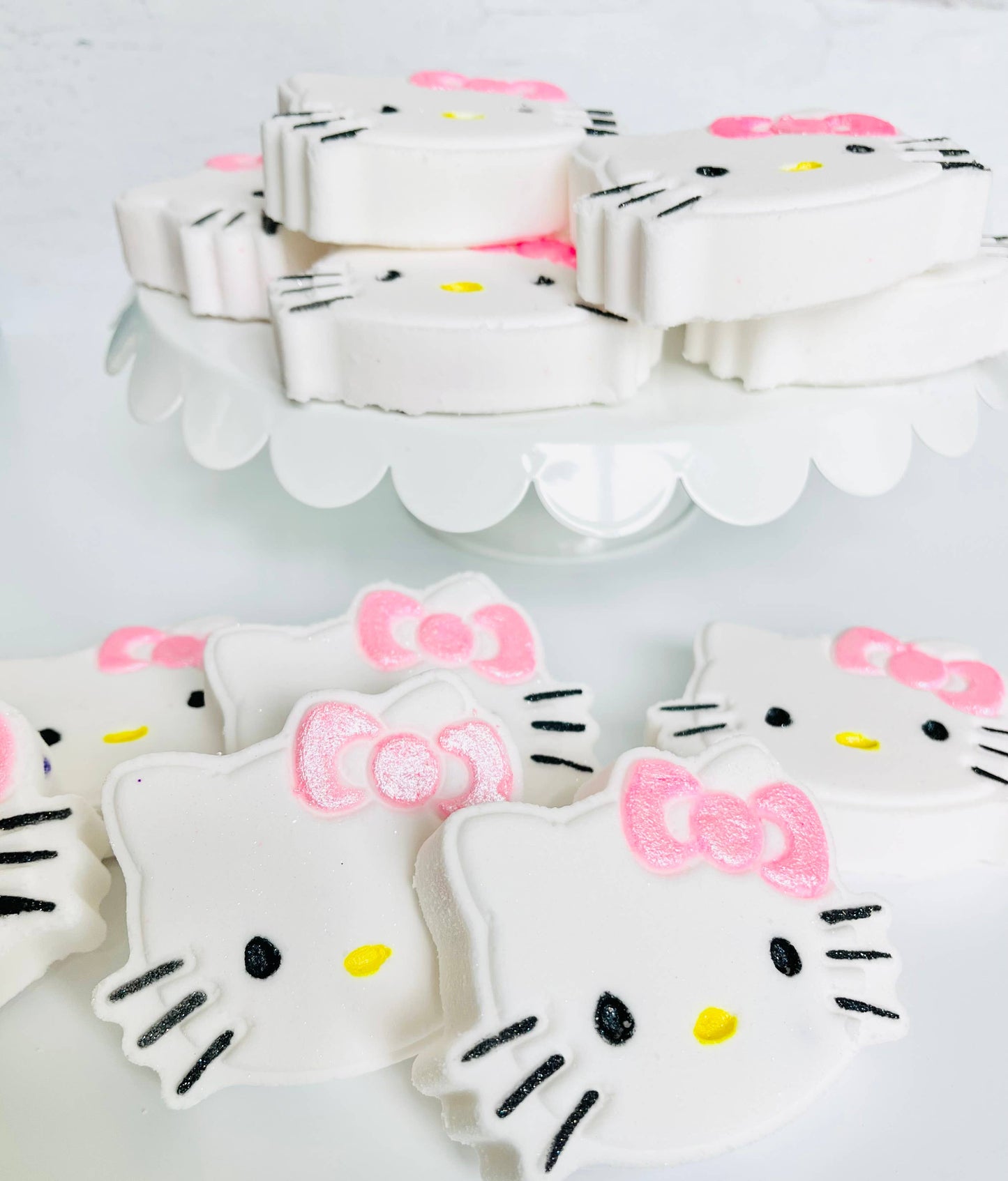 The Burlap Barn Company - Kitty Bath Bomb, Ms. Whiskers Bath Bomb