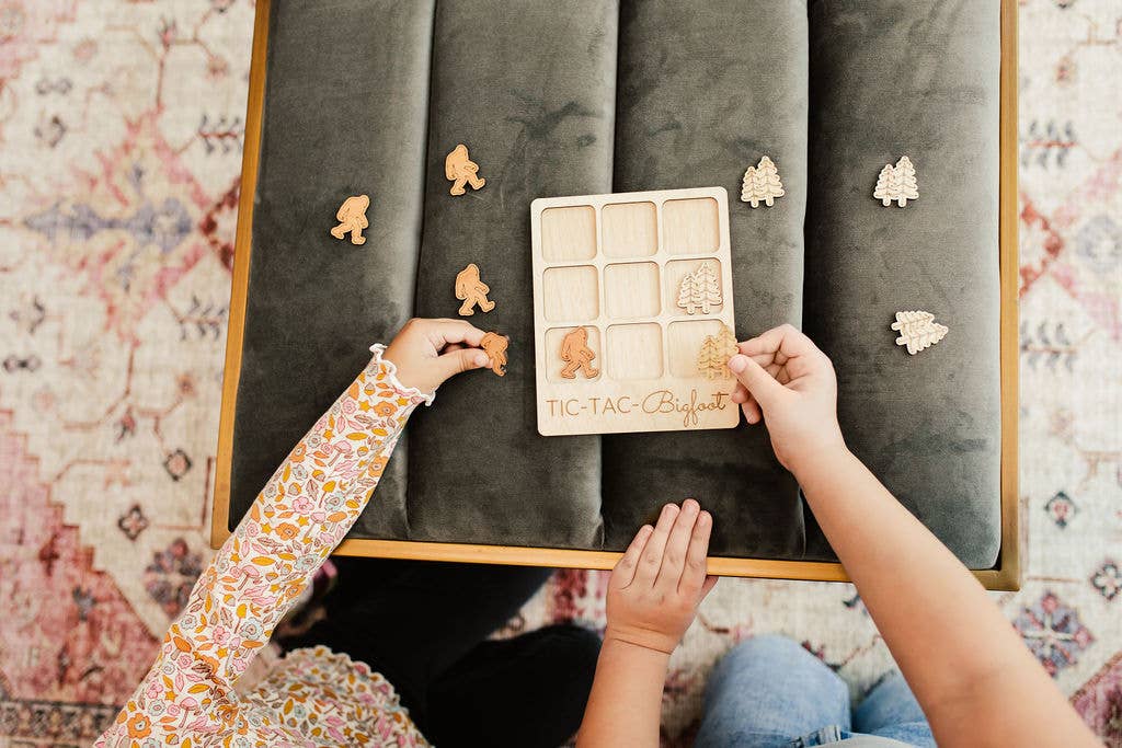 Birch House Games & Gifts - Bigfoot Tic-Tac-Toe Game - Sasquatch Gift - Customizable