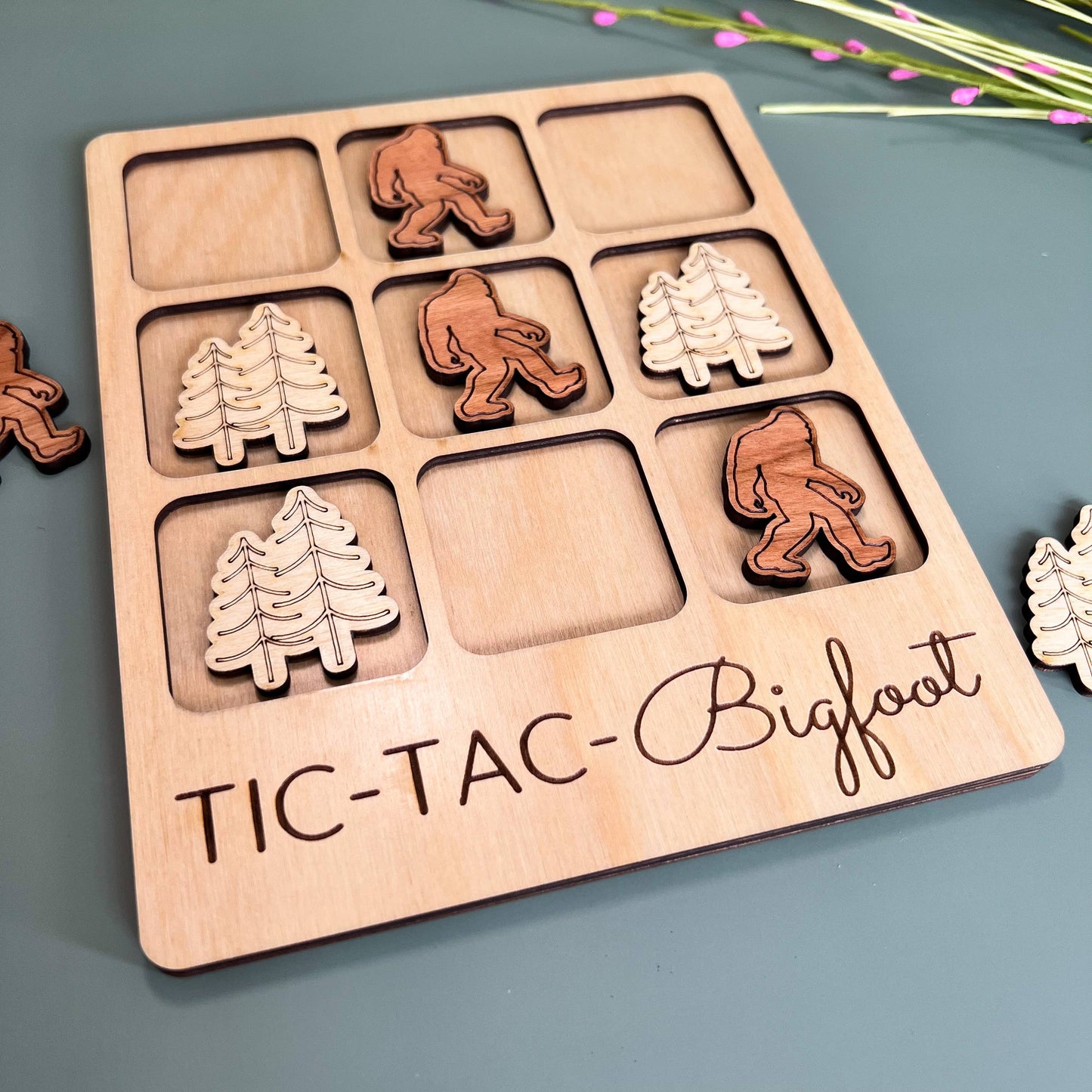 Birch House Games & Gifts - Bigfoot Tic-Tac-Toe Game - Sasquatch Gift - Customizable