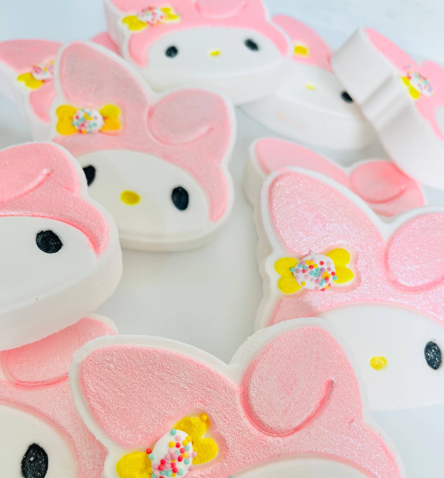 The Burlap Barn Company - Kawaii Sweet Melody Bath Bomb